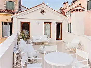 Dogi Suites Venice 0*,  Italy